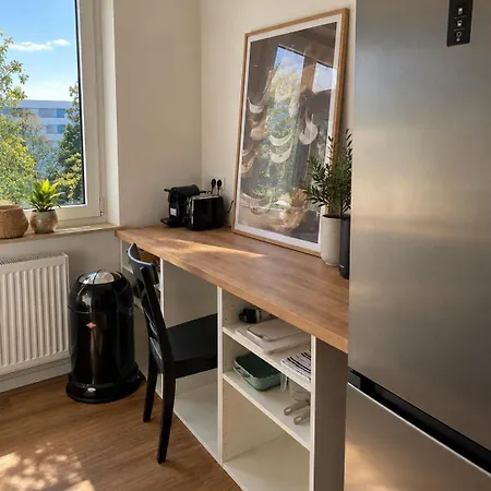 Apartment Modern - 2-4 Pax - S-bahn - 15min Messe, 15min Center